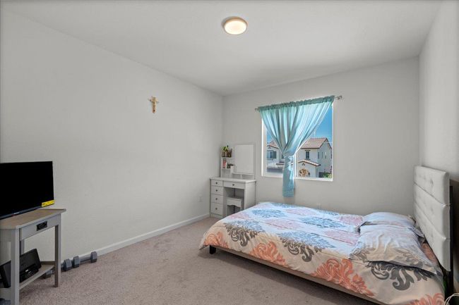 454 Half Dome Dr, House other with 3 bedrooms, 3 bathrooms and null parking in Manteca CA | Image 16
