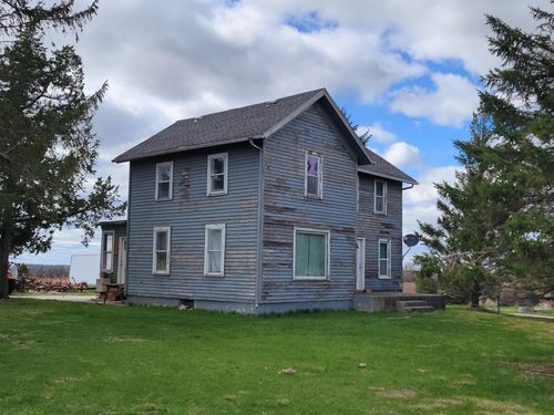 2815 N Shore Dr, Delavan, WI, 53115-3805 | Card Image