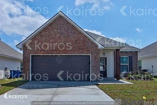 116 Teddy Ln, Lafayette, LA, 70507-4913 | Card Image