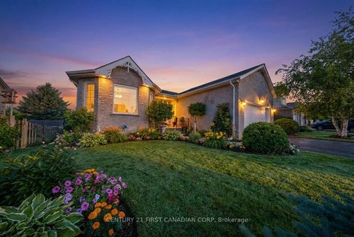 257 Fennel St, Plattsville, ON, N0J1S0 | Card Image