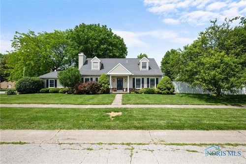 3005 Springwood St, Oregon, OH, 43616-2230 | Card Image