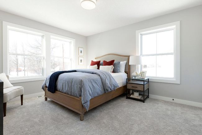 Pictures are of similar home | Image 32