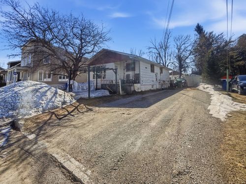 8 Rue St-Michel, Ville-Marie, QC, J9V2B5 | Card Image