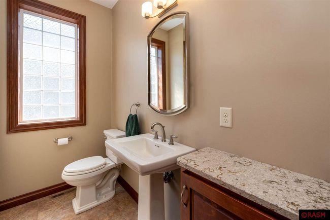 105 Viking Ct, House other with 3 bedrooms, 3 bathrooms and null parking in Mankato MN | Image 16