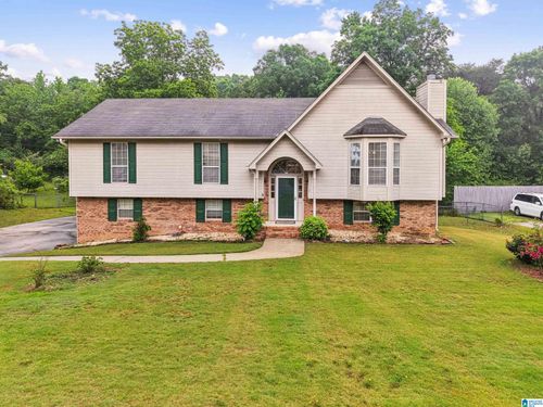 329 Southern Hills Dr, CALERA, AL, 35040-4828 | Card Image