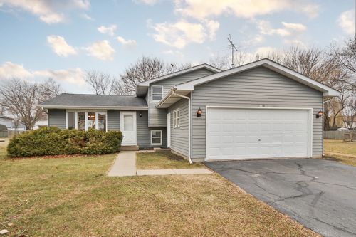 380 Johelia Trl, Antioch, IL, 60002-2504 | Card Image