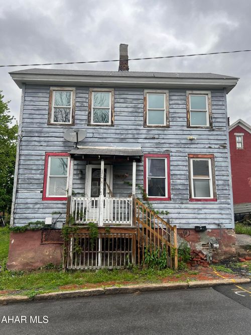 504 10th St, Altoona, PA, 16602-3735 | Card Image