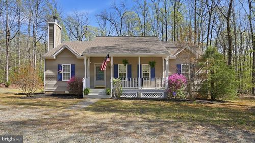 3917 Hatteras Ct, BUMPASS, VA, 23024-8910 | Card Image