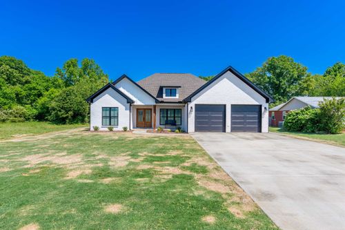 1901 Orman St, Muscle Shoals, AL, 35661 | Card Image