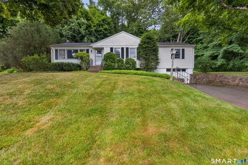 44 Roslyn Dr, Cheshire, CT, 06410-3640 | Card Image