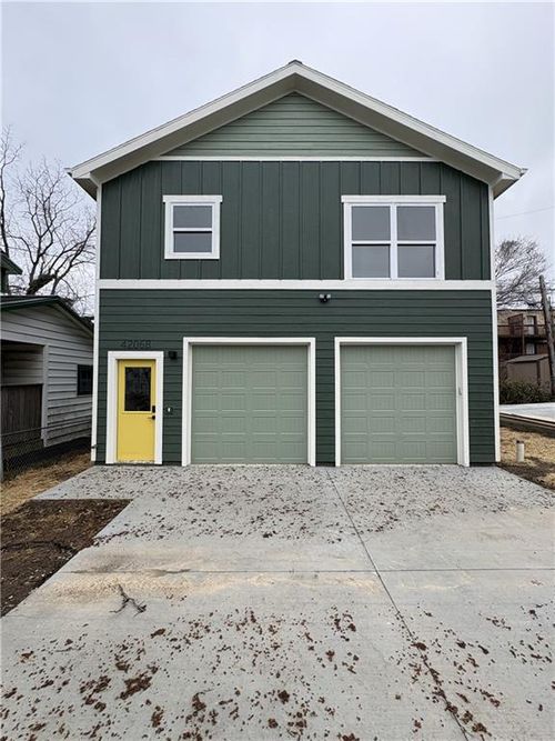 4206B Pearl Street, Kansas City, KS, 66103 | Card Image