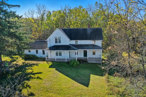 1765 W Fleck Rd, Six Lakes, MI, 48886-9546 | Card Image