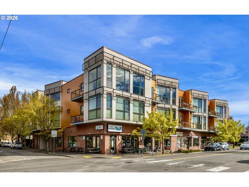 202-838 Se 38th Ave, Portland, OR, 97214-4462 | Card Image