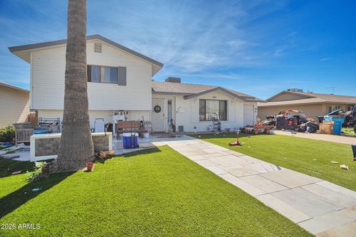 3925 W San Juan Ave, Phoenix, AZ, 85019-2003 | Card Image