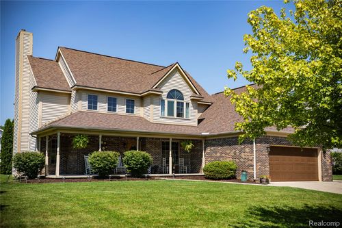 1520 Silver Pond, Davison, MI, 48423-8398 | Card Image