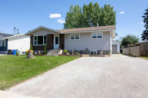 185 Hilltop Cres, Fort Mcmurray, AB, T9H3V3 | Card Image