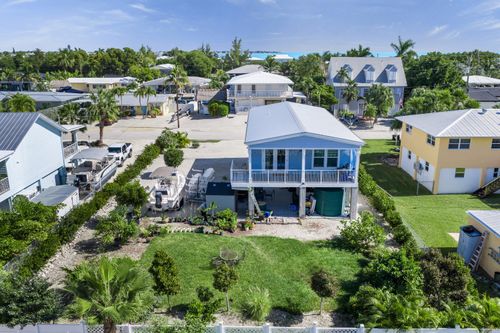 995 W 75th St, Marathon, FL, 33050 | Card Image