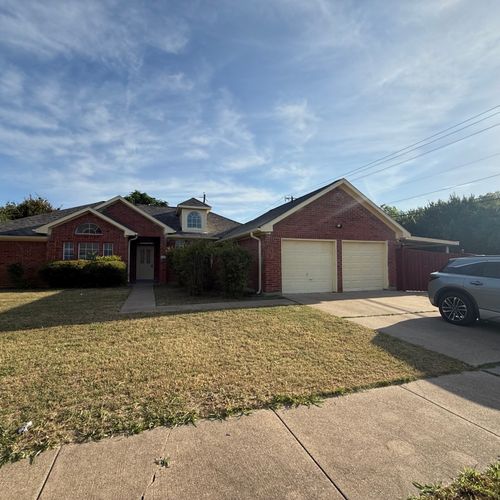 945 Mcgehee Avenue, Cedar Hill, TX, 75104 | Card Image
