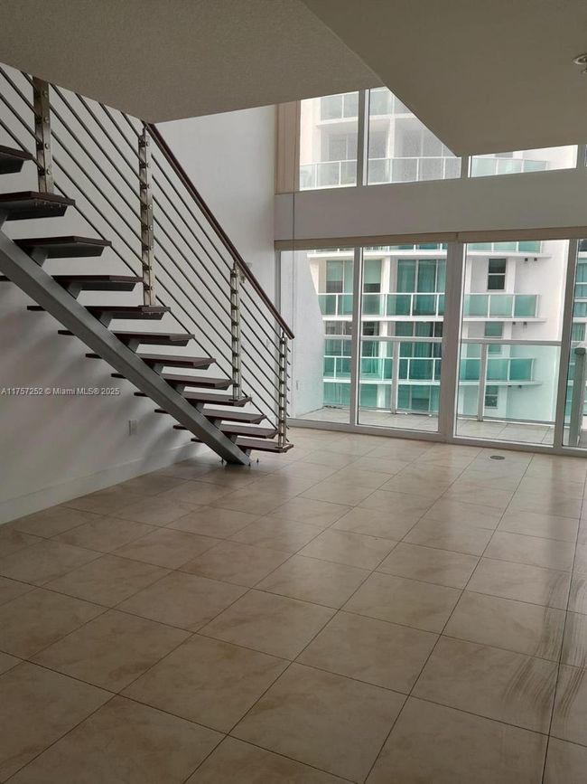 APT-2215 - 41 Se 5 Th St, Condo with 1 bedrooms, 2 bathrooms and null parking in Miami FL | Image 11
