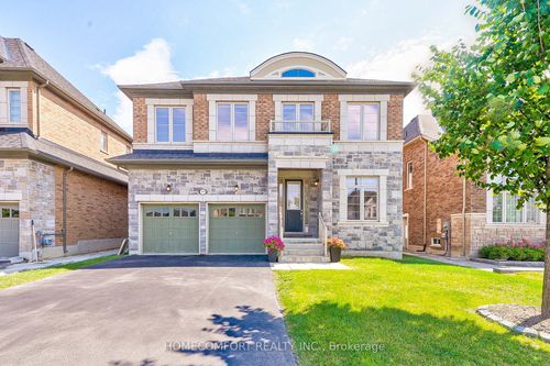 99 Mitchell Pl, Newmarket, ON, L3Y0C7 | Card Image