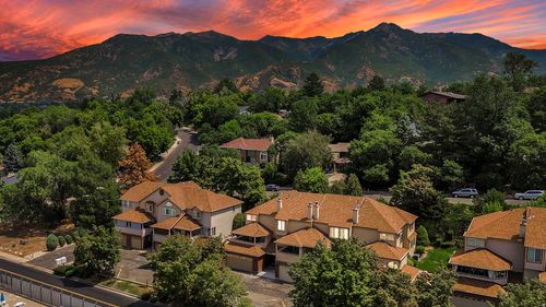 5822 S Club View Lane Ln, South Ogden, UT, 84405 | Card Image