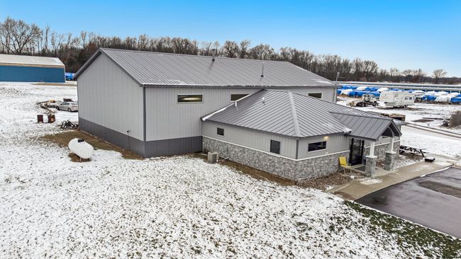 9486 S Meridian Rd, Home with 0 bedrooms, 2 bathrooms and 30 parking in Clarklake MI | Image 34