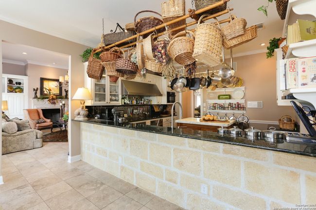 136 Falling Water Dr, House other with 3 bedrooms, 3 bathrooms and null parking in Spring Branch TX | Image 13