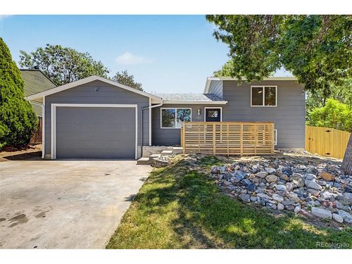 1768 Laredo St, Aurora, CO, 80011-4810 | Card Image