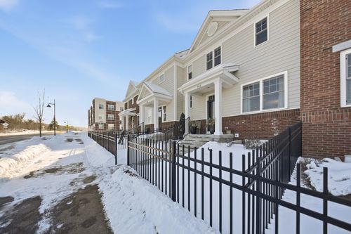 594 Zephyr Rd, Williston, VT, 05495-1723 | Card Image