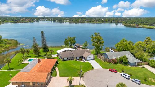 884 W Lake Holden Point, ORLANDO, FL, 32805 | Card Image