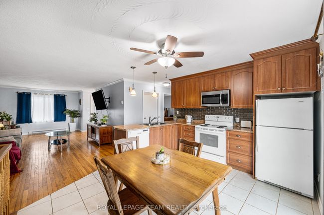 3960 Drouin Rd, House other with 3 bedrooms, 2 bathrooms and 6 parking in Hammond ON | Image 9