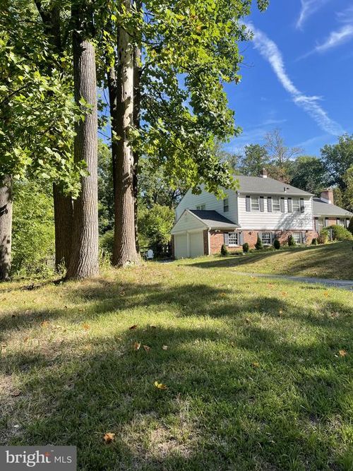 387 Devonshire Rd, DEVON, PA, 19333-1060 | Card Image