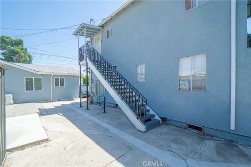 7721 Bell Ave, Los Angeles, CA, 90001 | Card Image