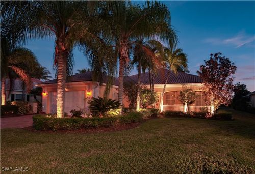 8008 Wilfredo Ct, NAPLES, FL, 34114-2693 | Card Image