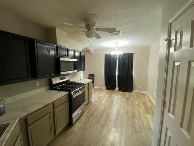 Kitchen | Image 4