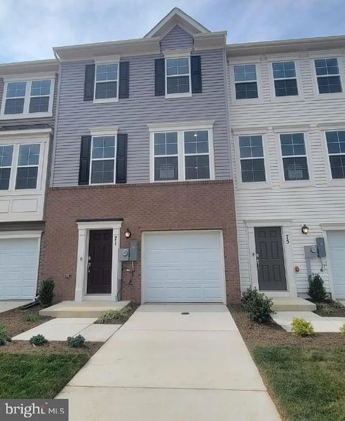 71 Arsberg Drive, CHARLES TOWN, WV, 25414 | Card Image