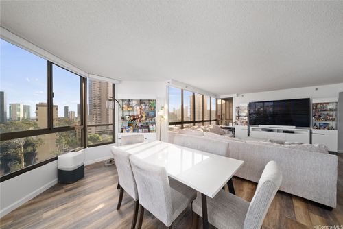 apt-702-1040 Lunalilo St, Honolulu, HI, 96822-5711 | Card Image