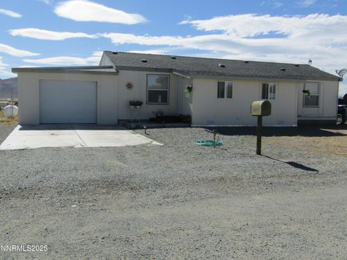 7 Northridge Dr, Yerington, NV, 89447-9748 | Card Image