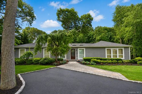 4 Durham Dr, Dix Hills, NY, 11746-5311 | Card Image