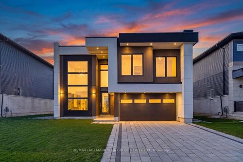 3740 Lakepoint Drive, Severn, ON, L3V8N1 | Card Image