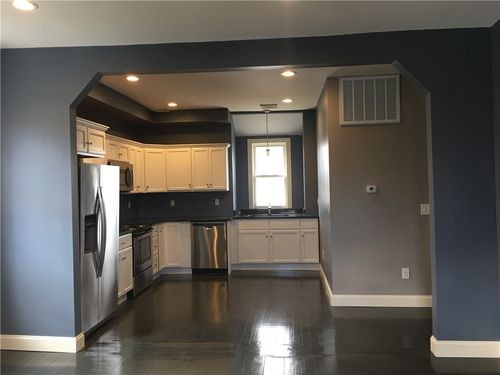 176 Grand Avenue, Cranston, RI, 02905 | Card Image