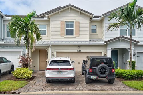 4955 Eucalyptus Dr, Hollywood, FL, 33021-7064 | Card Image