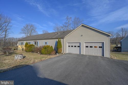 707 Sunshine Dr, OAKLAND, MD, 21550-4371 | Card Image