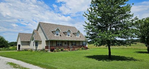 11151 S 689 Rd, Wyandotte, OK, 74370-9504 | Card Image