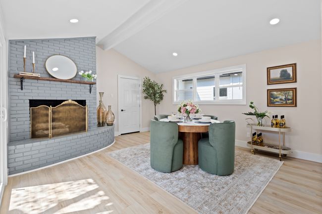 10528 Swallow Ln, House other with 3 bedrooms, 2 bathrooms and null parking in Dallas TX | Image 12
