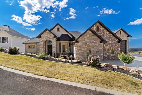 3983 N Jackson Ave, North Ogden, UT, 84414-6500 | Card Image
