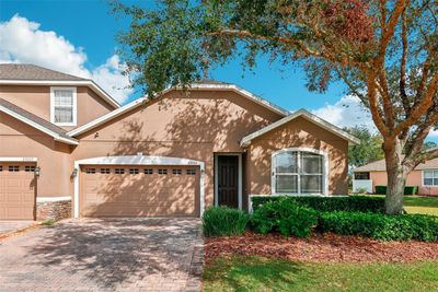 One story, end unit townhome in the guard gated community of Eagle Dunes | Image 1