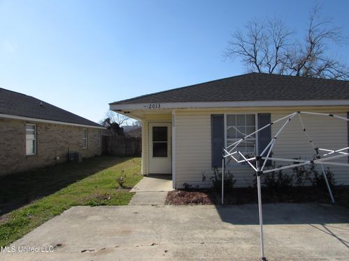 2013 32nd Ave, Gulfport, MS, 39501-4435 | Card Image