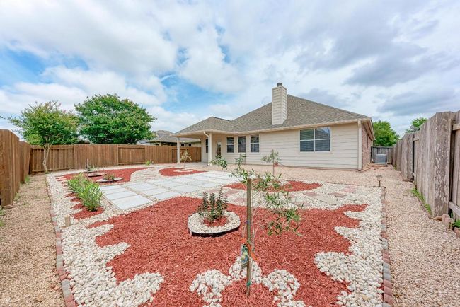 11512 Shadow Creek Dr, House other with 4 bedrooms, 2 bathrooms and 4 parking in Manor TX | Image 34