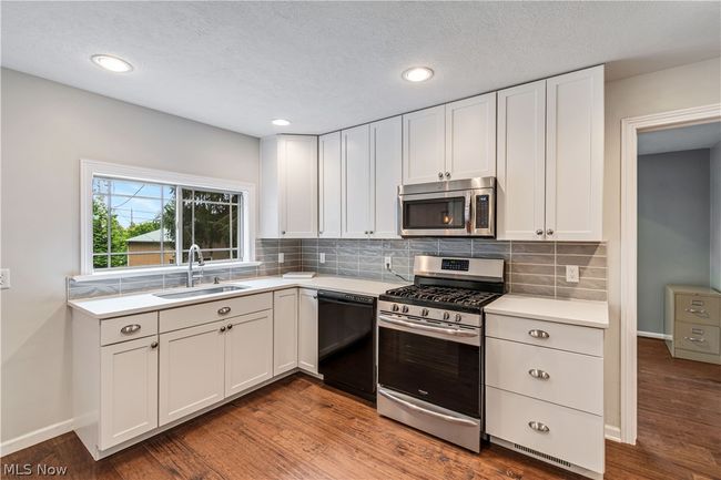 271 Wall Rd, House other with 3 bedrooms, 2 bathrooms and null parking in Doylestown OH | Image 9